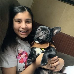 Meet your Posher, Roxanne